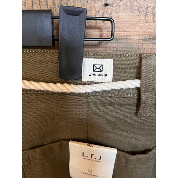 L.T.J. Letter To Juliet Women's Crop Zip Ankle Utility Joggers in Moss Sz L NWT - Picture 10 of 13